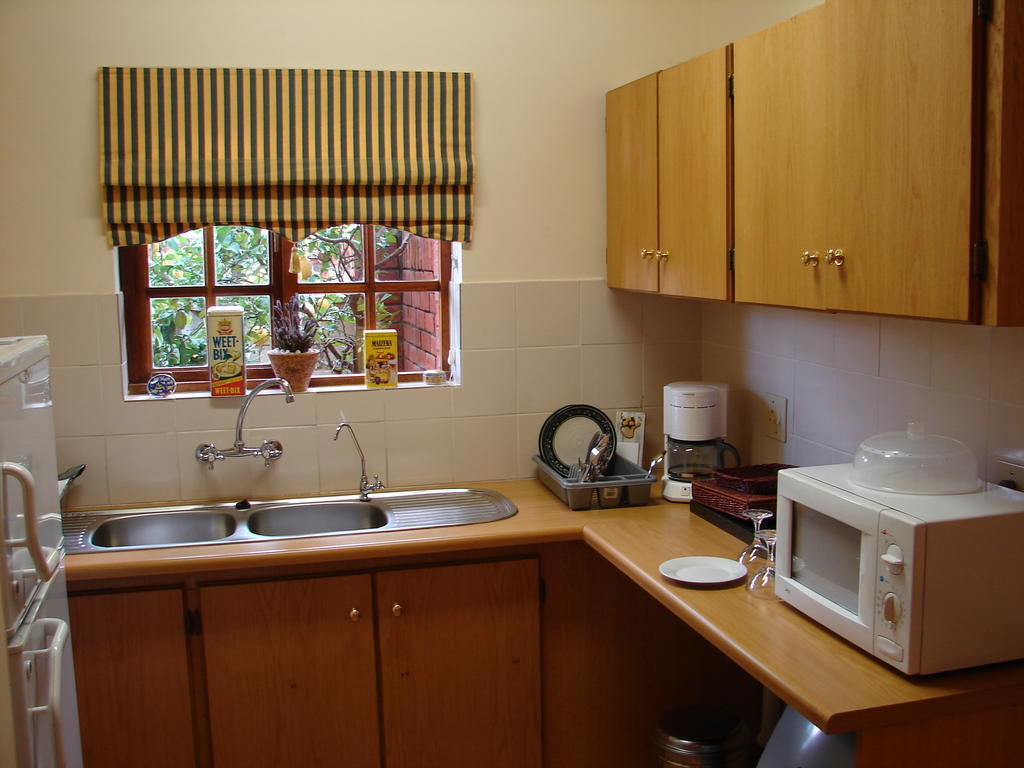 Camelia Guest House Bloemfontein Eksteriør bilde