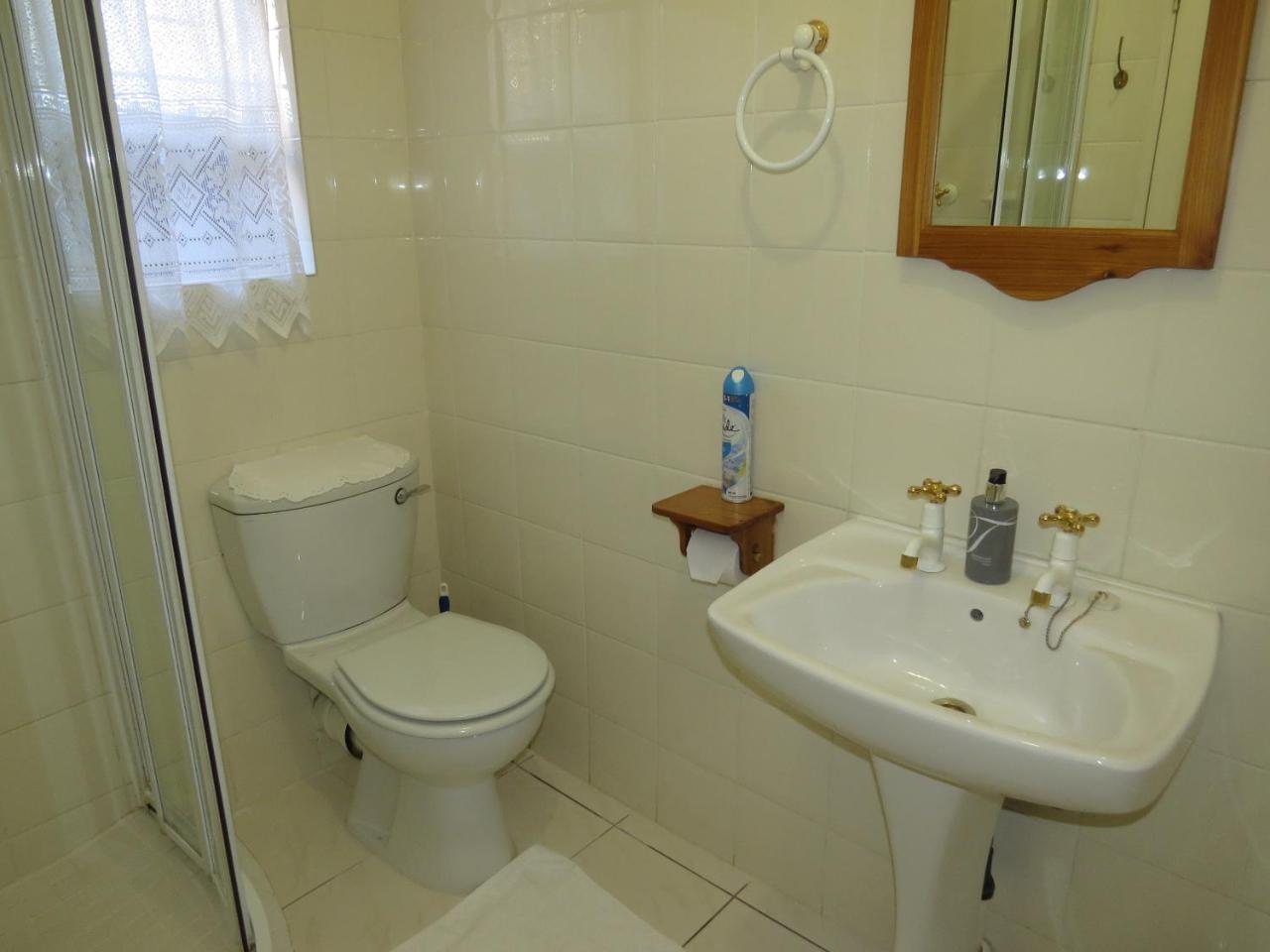 Camelia Guest House Bloemfontein Eksteriør bilde